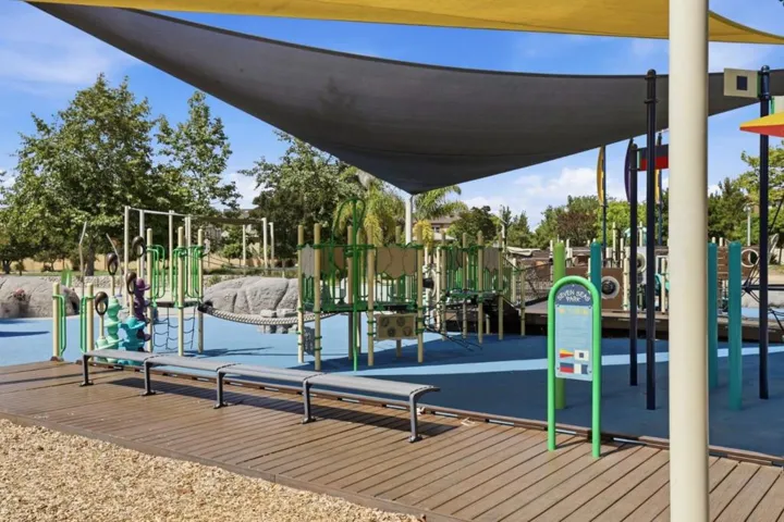 Seven Seas Park