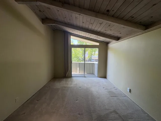 1155 Weyburn Lane 26, San Jose, California 95129