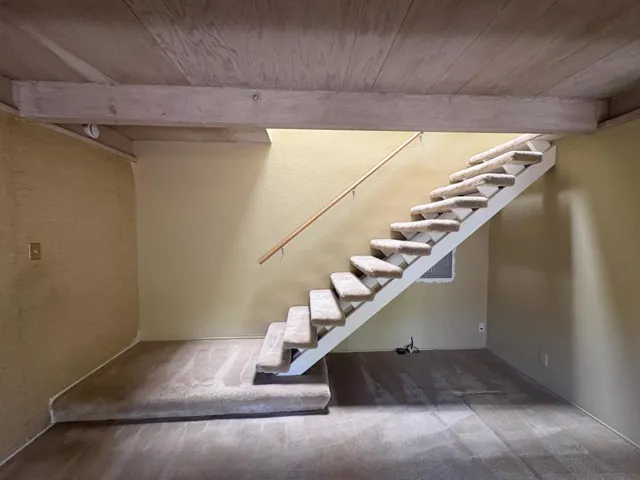 1155 Weyburn Lane 26, San Jose, California 95129