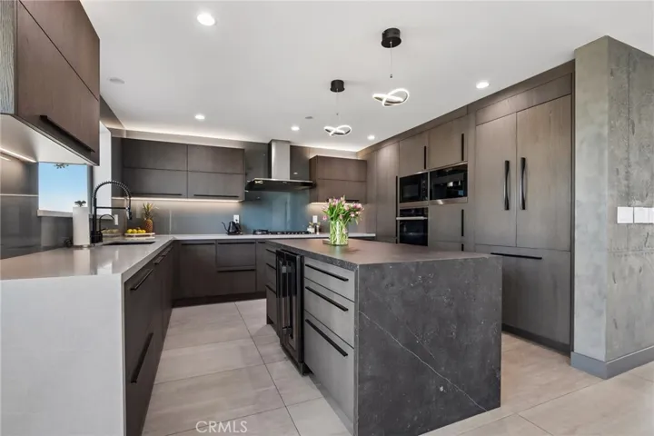 13042 Jolette Avenue, Granada Hills, California 91344