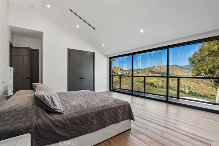 13042 Jolette Avenue, Granada Hills, California 91344