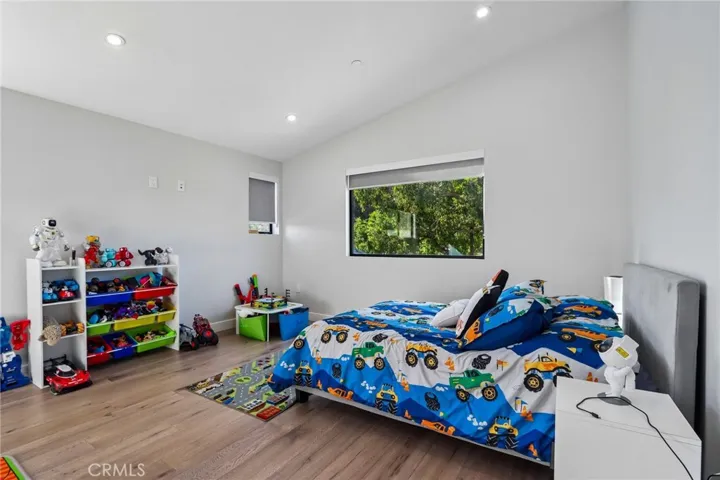 13042 Jolette Avenue, Granada Hills, California 91344