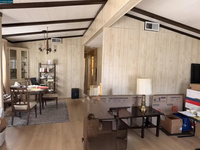 73 Donald Ln, Concord, California 94518