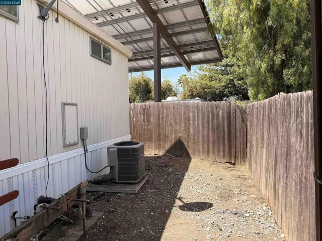 73 Donald Ln, Concord, California 94518
