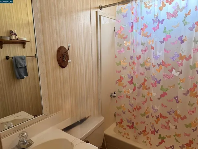 73 Donald Ln, Concord, California 94518