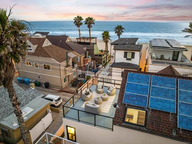 3721 Strandway, San Diego, California 92109