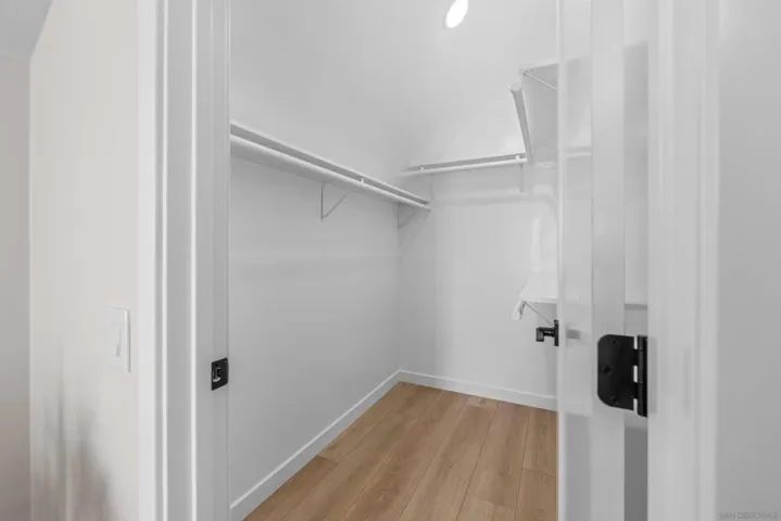 3721 Strandway, San Diego, California 92109