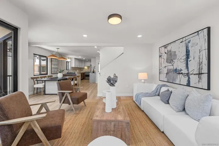 3721 Strandway, San Diego, California 92109