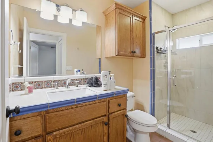 3870 E Nevada Avenue, Fresno, California 93702