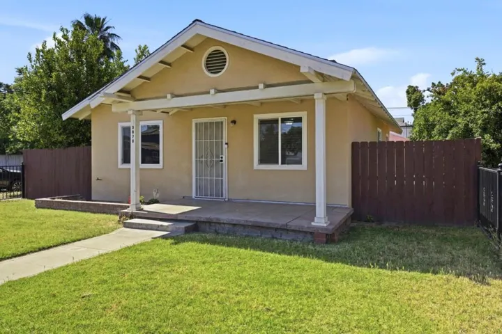 3870 E Nevada Avenue, Fresno, California 93702
