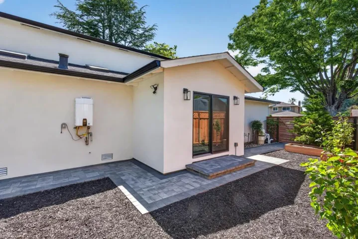12637 Lido Way, Saratoga, California 95070