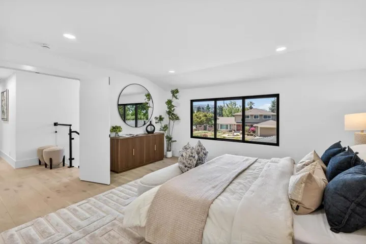 12637 Lido Way, Saratoga, California 95070