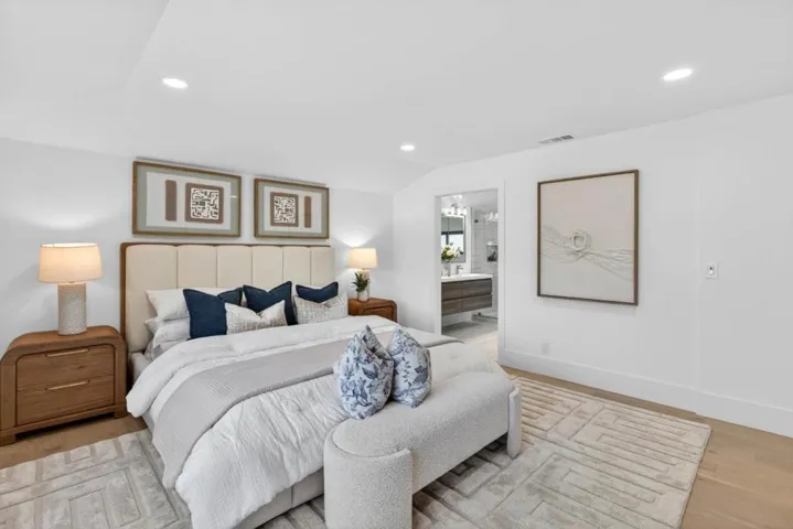 12637 Lido Way, Saratoga, California 95070