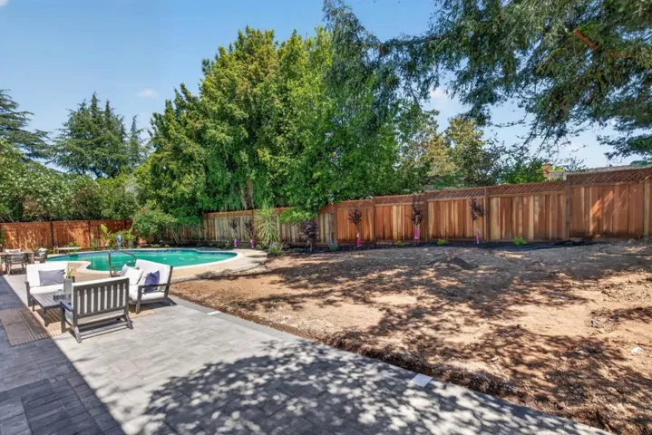 12637 Lido Way, Saratoga, California 95070