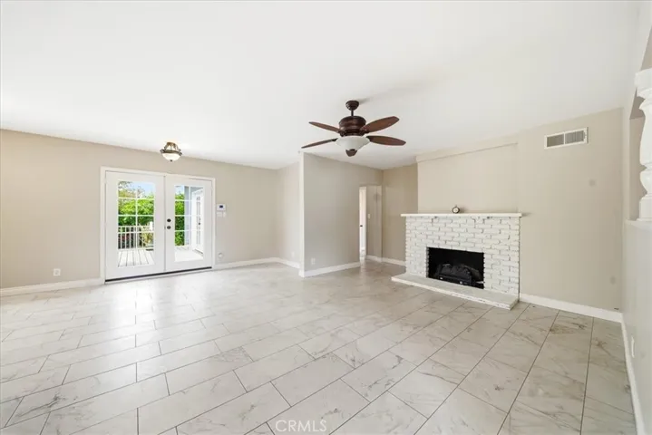 6481 Dos Rios, Downey, California 90240