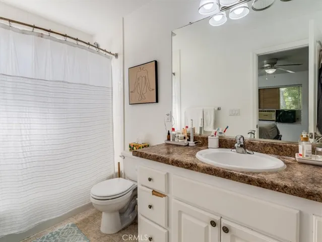 1428 Primary Bathroom