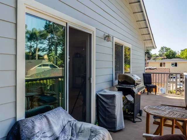 1428 Balcony