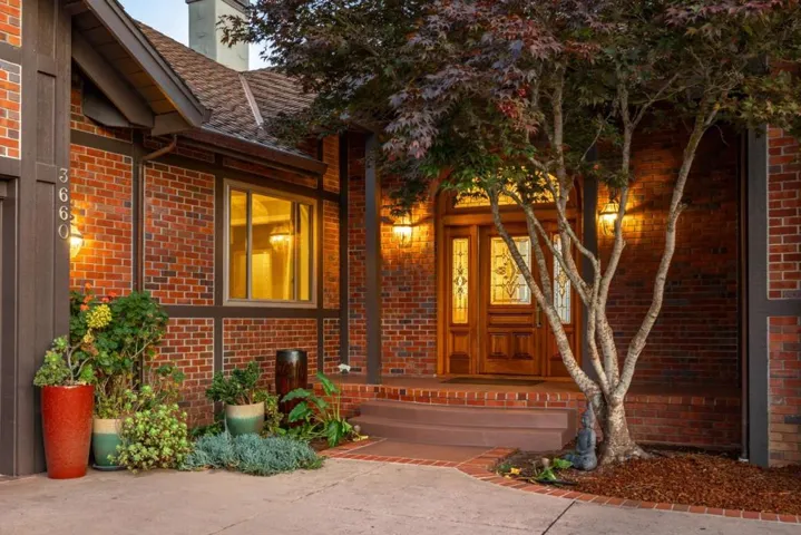 3660 Tiffani Court, Santa Cruz, California 95065
