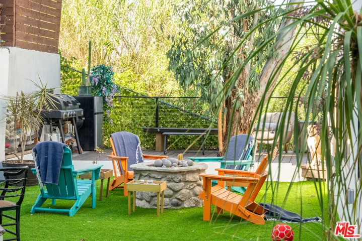 1933 Lemoyne Street, Los Angeles, California 90026