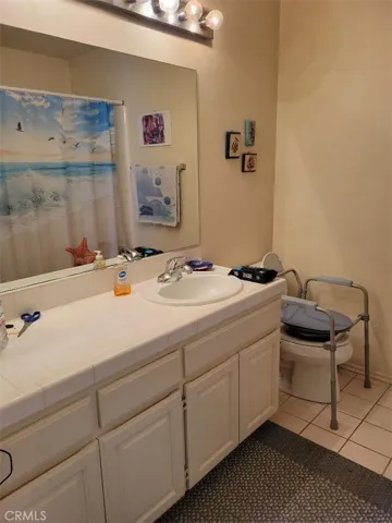 Hallway bathroom #2 upstairs full bath