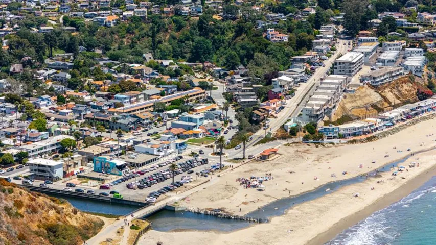 145 Bennett Road, Aptos, California 95003