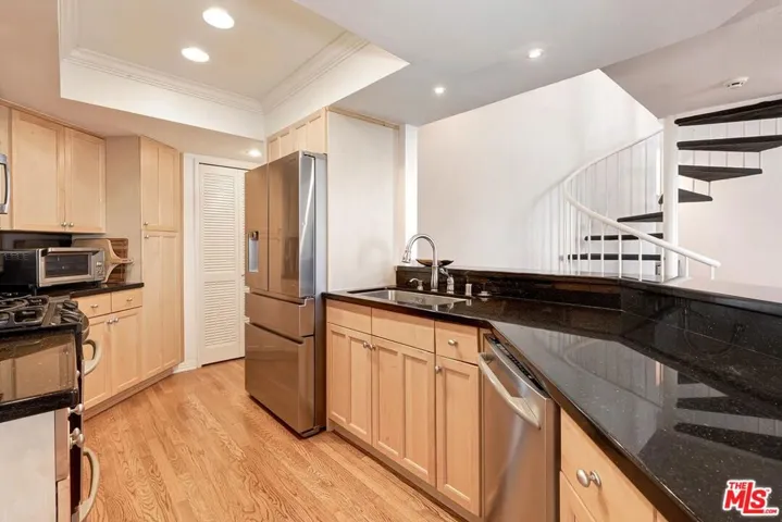 10608 Wilkins Avenue 303, Los Angeles, California 90024