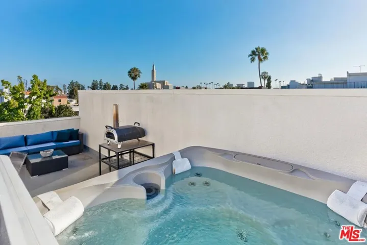 10608 Wilkins Avenue 303, Los Angeles, California 90024