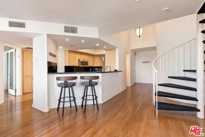 10608 Wilkins Avenue 303, Los Angeles, California 90024