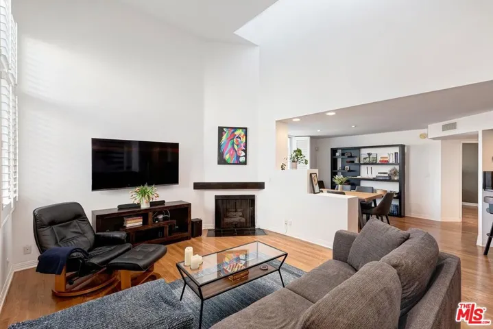 10608 Wilkins Avenue 303, Los Angeles, California 90024