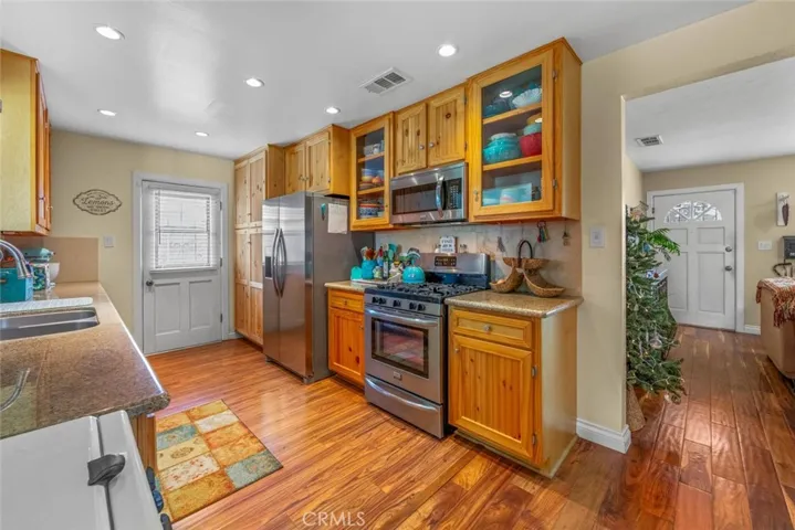1164 N 6th, Port Hueneme, California 93041