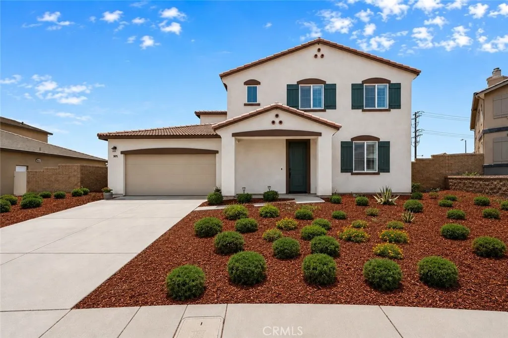 3895 W Bodega Way