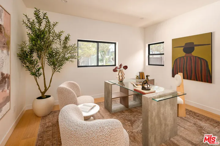 4323 Gentry Avenue, Studio City, California 91604