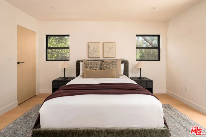 4323 Gentry Avenue, Studio City, California 91604