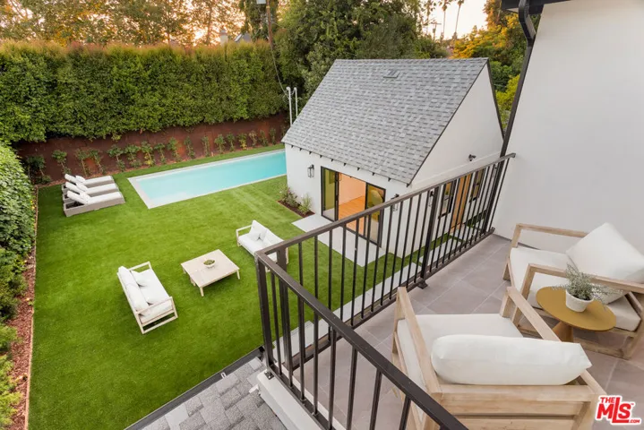 4323 Gentry Avenue, Studio City, California 91604