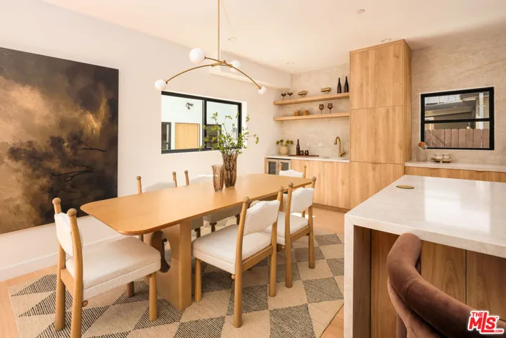 4323 Gentry Avenue, Studio City, California 91604
