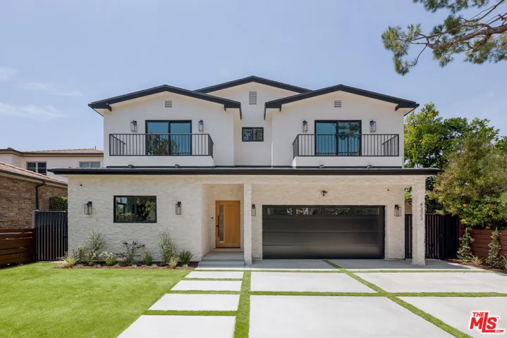4323 Gentry Avenue, Studio City, California 91604