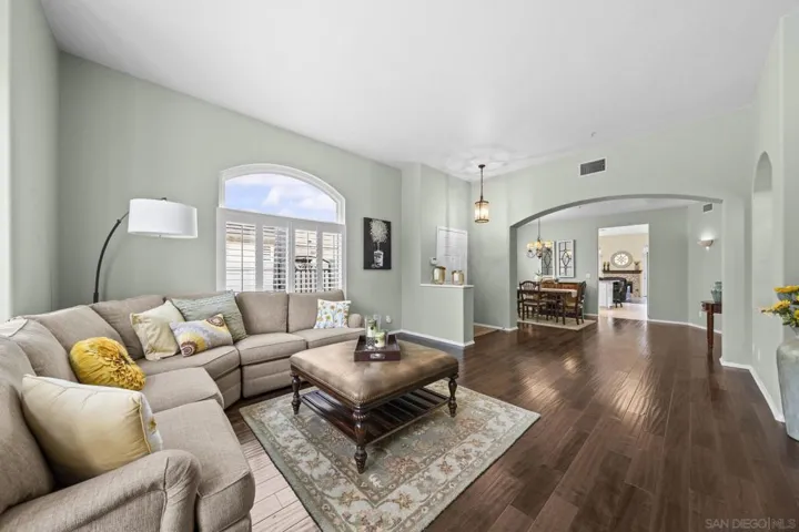 2317 Canyon View Gln, Escondido, California 92026
