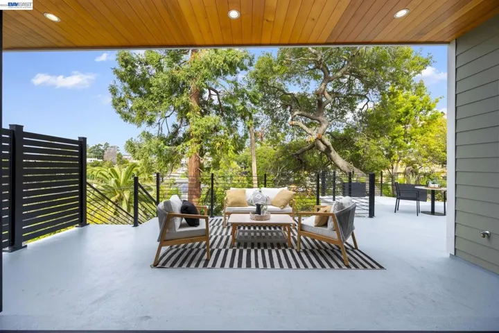 5883 Margarido Dr, Oakland, California 94618
