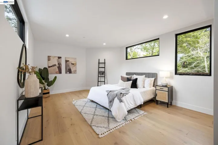 5883 Margarido Dr, Oakland, California 94618