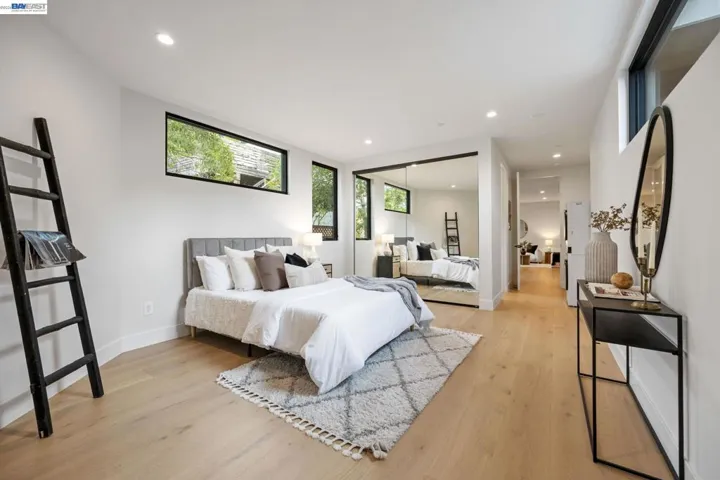 5883 Margarido Dr, Oakland, California 94618