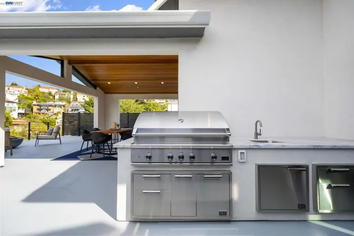 5883 Margarido Dr, Oakland, California 94618