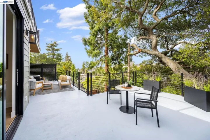 5883 Margarido Dr, Oakland, California 94618