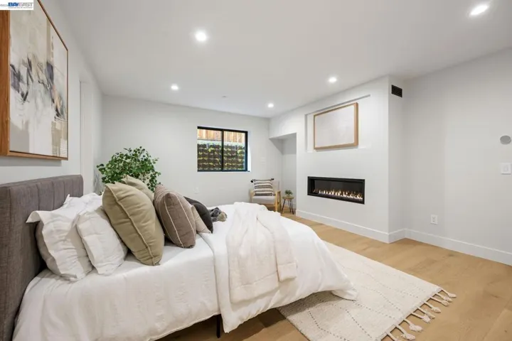 5883 Margarido Dr, Oakland, California 94618