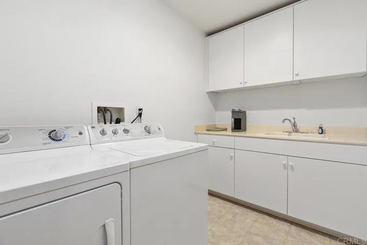 359 Cobalt, Vista, California 92083