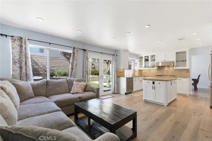 3843 San Gabriel Street, Simi Valley, California 93063