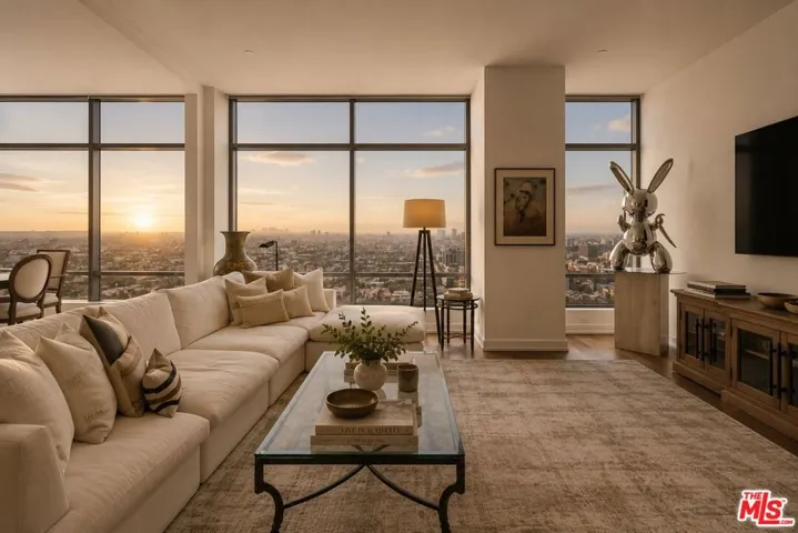 900 W Olympic Boulevard 29h, Los Angeles, California 90015