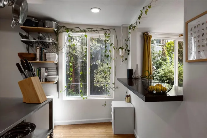 1768 Glendon Ave 4, Los Angeles, California 90024