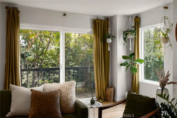 1768 Glendon Ave 4, Los Angeles, California 90024