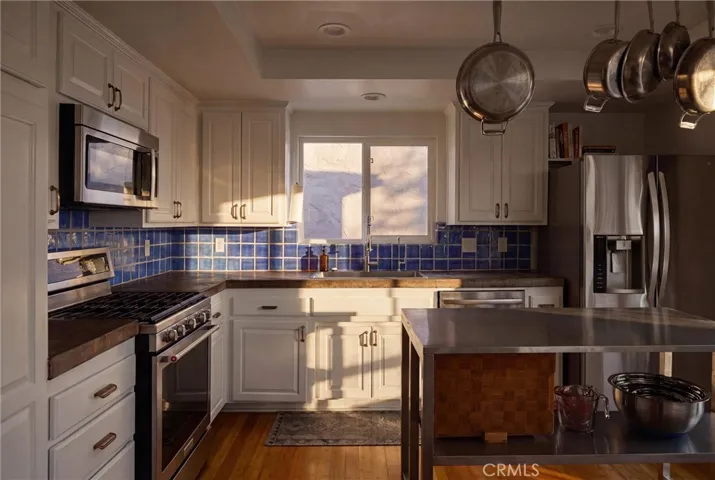 1768 Glendon Ave 4, Los Angeles, California 90024