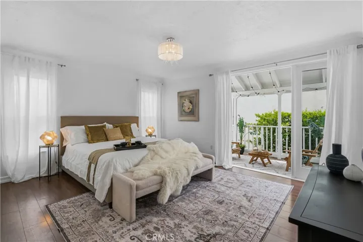1026 S Crescent Heights, Los Angeles, California 90035